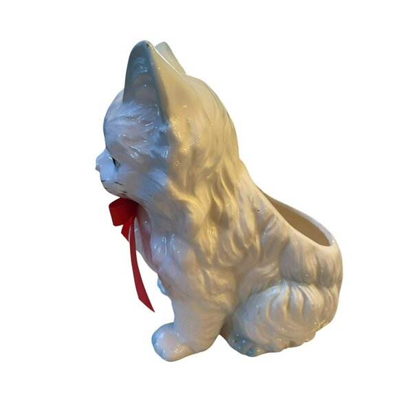 Vintage MCM White Ceramic Cat Planter With Red Ribbon Bow - Picture 3 of 6